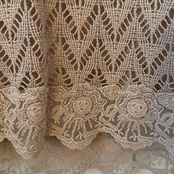 Chloe K Crochet Top (Nordstrom) - Picture 3 of 4